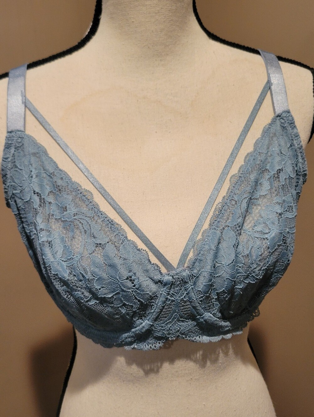Lace Strappy Plunge Bralette in Dusty Blue